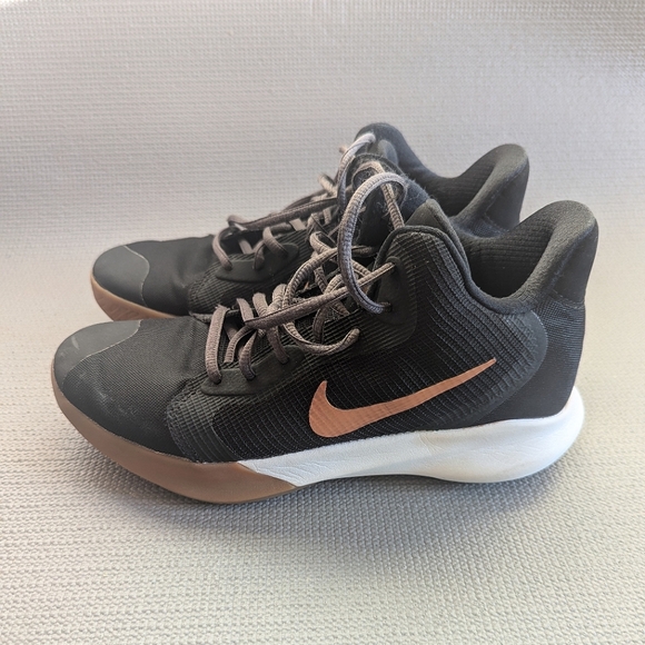 #32 - NIKE Precision III Black Metallic Copper Basketball Shoe - Picture 1 of 12